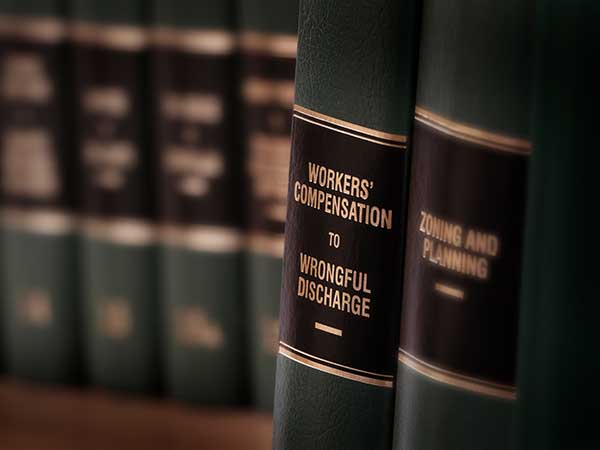 8 Questions to Ask a Workers’ Compensation Lawyer